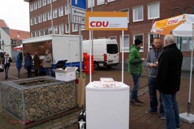CDU Stand auf dem Wochenmarkt