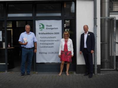 Am neuen Briefwahlbro der Stadt