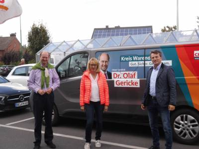 Kreistagskandidat E.loh-Ortsteile Guido Gutsche rechts