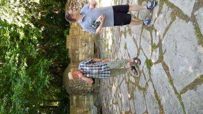 Skepsis bei W. Schnieders ab Feuerwasser wohl besser ist als ihr Landwein.