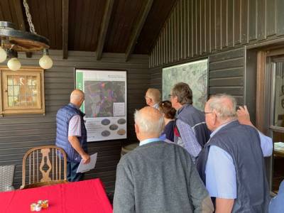 Manahmendarstellung am Hofplan