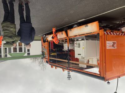 Fest verbauter Ofen fr 208 Grad Thermoplastmasse